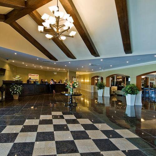 Living Stone Golf Resort コリングウッド インテリア 写真